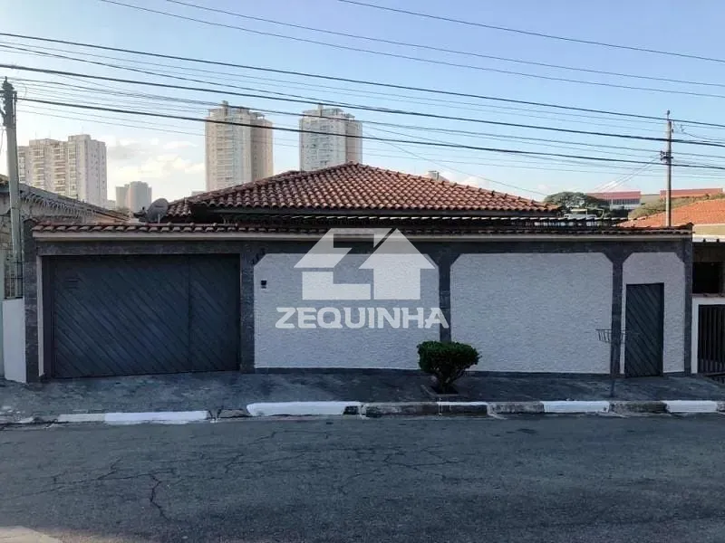Casa, 4 quartos, 272 m² - Foto 1