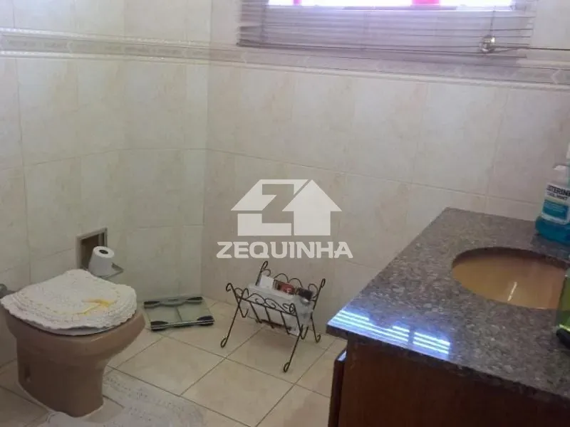 Casa, 4 quartos, 272 m² - Foto 13