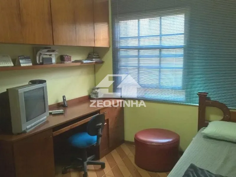 Casa, 4 quartos, 272 m² - Foto 12
