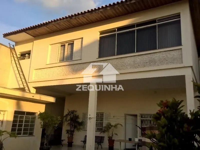 Casa, 4 quartos, 272 m² - Foto 17