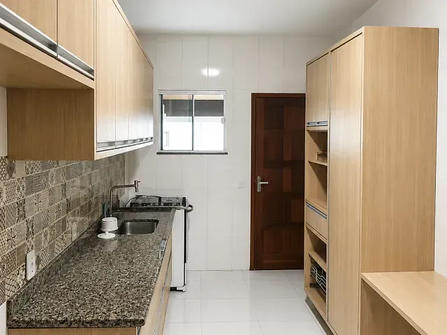 Casa com 180m² 2 quartos e 2 banheiros, à venda, no bairro Parque Jóquei Club em Campos dos Goytacazes