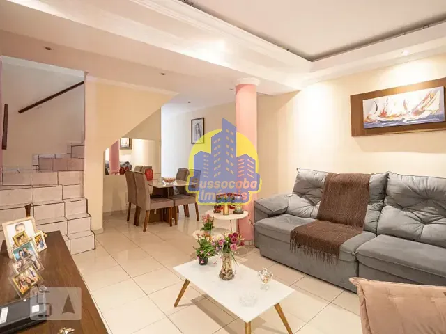 Casa 4 quartos e 3 banheiros, à venda ou para alugar, no bairro Quitaúna em Osasco