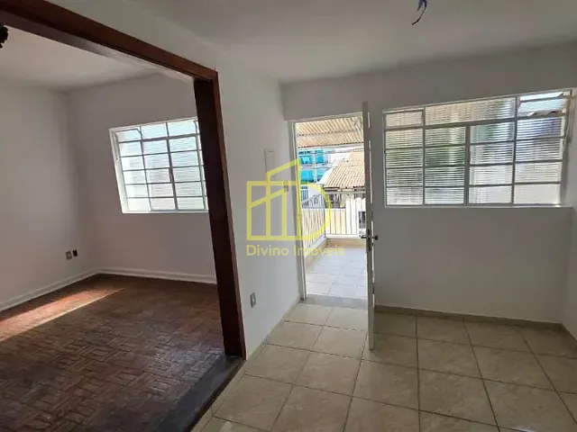 Casa com 250m² 2 quartos e 2 banheiros, à venda ou para alugar, no bairro Jardim Nova Manchester em Sorocaba