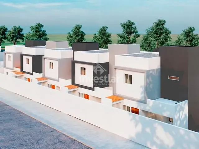 Casa 2 quartos e 2 banheiros, à venda, no bairro Três Irmãs em Campina Grande