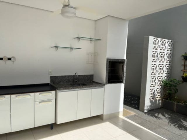 Casa com 153m² 3 quartos e 4 banheiros, à venda, no bairro Santa Cruz II em Cuiabá