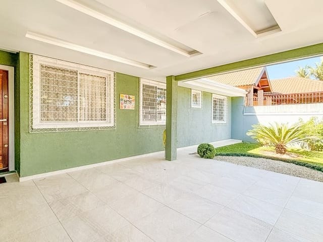 Casa com 212m² 3 quartos e 2 banheiros, à venda, no bairro Santa Felicidade em Curitiba
