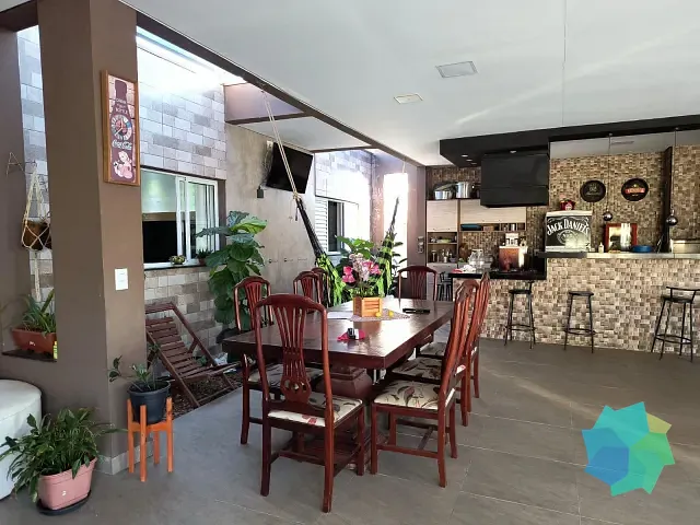 Casa com 1050m² 4 quartos e 3 banheiros, à venda, no bairro Condomínio Fechado Village Haras São Luiz em Salto