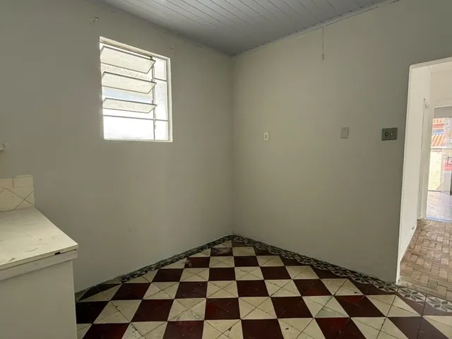 Casa com 300m², para alugar, no bairro Padre Eustáquio em Belo Horizonte