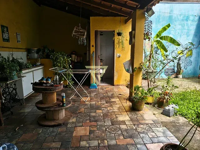 Casa com 160m² 2 quartos e 2 banheiros, à venda, no bairro Jardim Ângelo Jurca em Ribeirão Preto