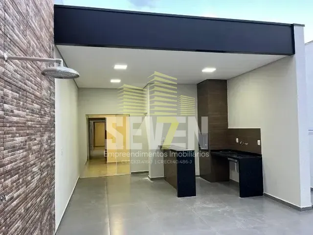 Casa com 180m² 2 quartos e 3 banheiros, à venda, no bairro Parque Santa Edwiges em Bauru