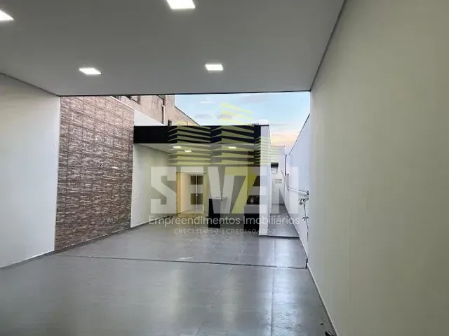 Casa com 180m² 2 quartos e 3 banheiros, à venda, no bairro Parque Santa Edwiges em Bauru