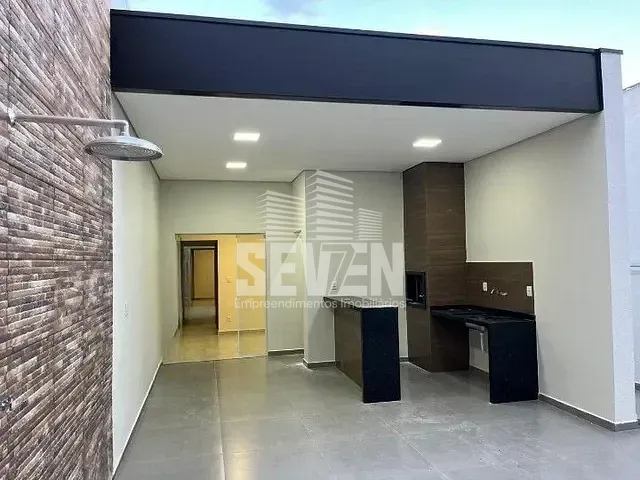 Casa com 180m² 2 quartos e 3 banheiros, à venda, no bairro Parque Santa Edwiges em Bauru