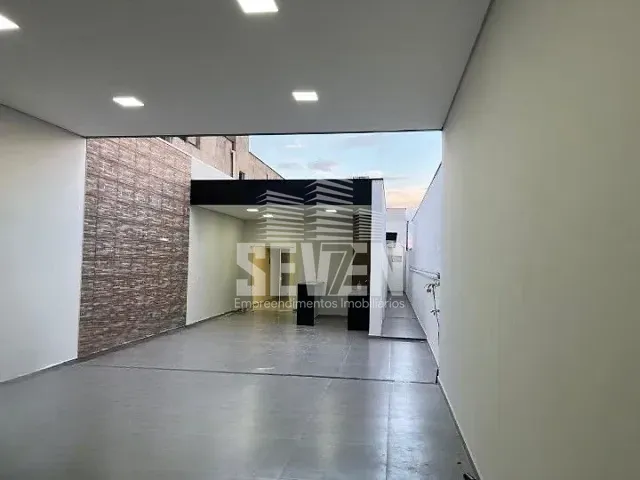 Casa com 180m² 2 quartos e 3 banheiros, à venda, no bairro Parque Santa Edwiges em Bauru
