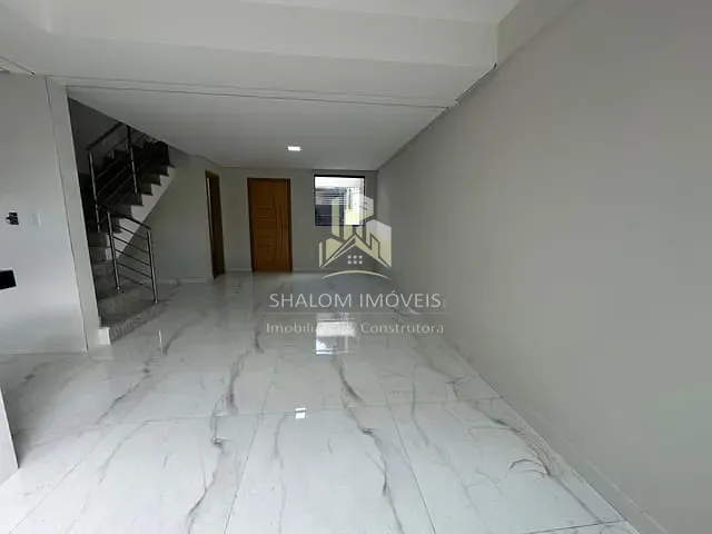 Casa com 167m² 3 quartos e 1 banheiro, à venda, no bairro Santa Mônica em Belo Horizonte