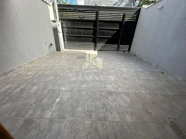 Casa com 167m² 3 quartos e 1 banheiro, à venda, no bairro Santa Mônica em Belo Horizonte