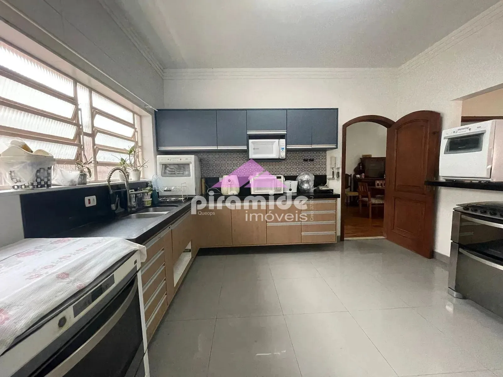 Casa, 5 quartos, 267 m² - Foto 8