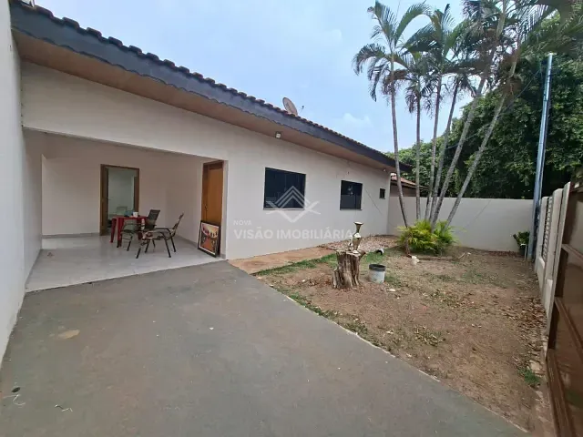 Casa 3 quartos e 2 banheiros, para alugar, no bairro Jardim Paraíso em Sinop