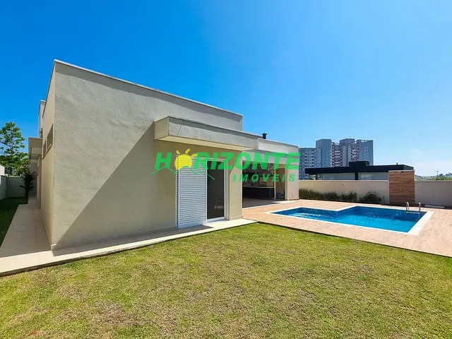 Casa com 602m² 3 quartos e 4 banheiros, à venda, no bairro Urbanova em São José dos Campos