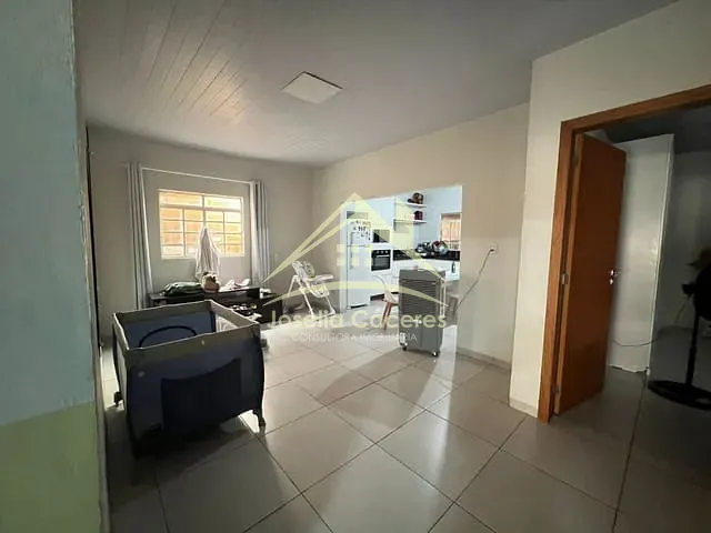 Casa 3 quartos e 3 banheiros, à venda, no bairro Cristo Rei em Várzea Grande