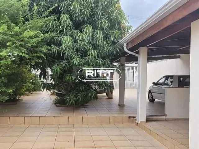 Casa com 300m² 2 quartos e 2 banheiros, à venda, no bairro Jardim Nova Europa em Campinas