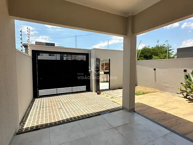 Casa 3 quartos e 1 banheiro, à venda, no bairro Jardim Paraíso em Sinop