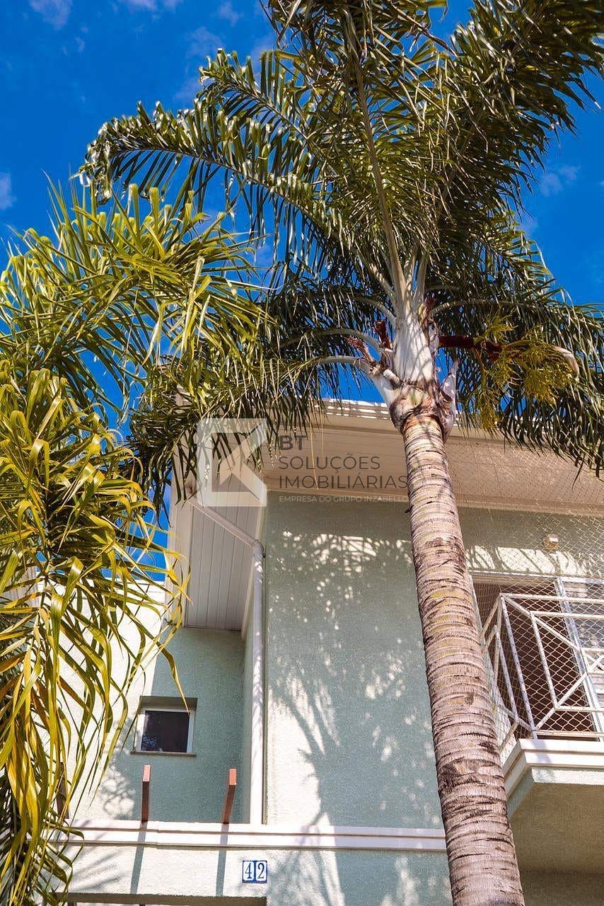 Casa, 3 quartos, 180 m² - Foto 1