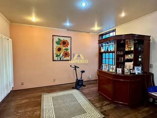 Casa com 360m² 3 quartos e 2 banheiros, à venda, no bairro Jardim Celani em Salto