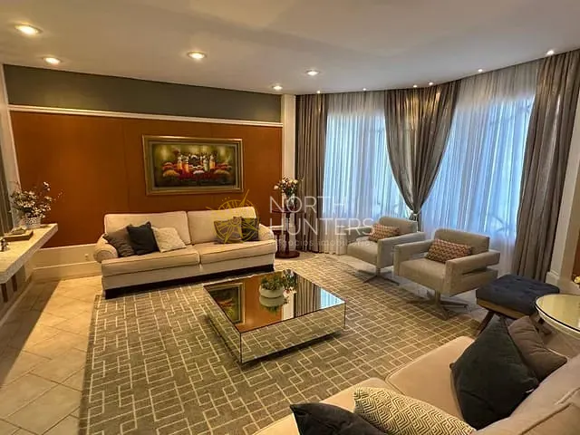 Casa com 400m² 5 quartos e 6 banheiros, para alugar, no bairro Jurerê Internacional em Florianópolis