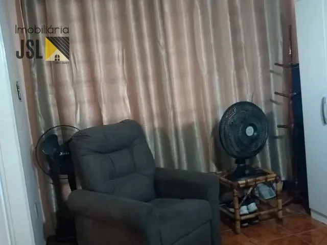 Casa com 175m² 3 quartos e 2 banheiros, à venda, no bairro Jardim São José em Caçapava