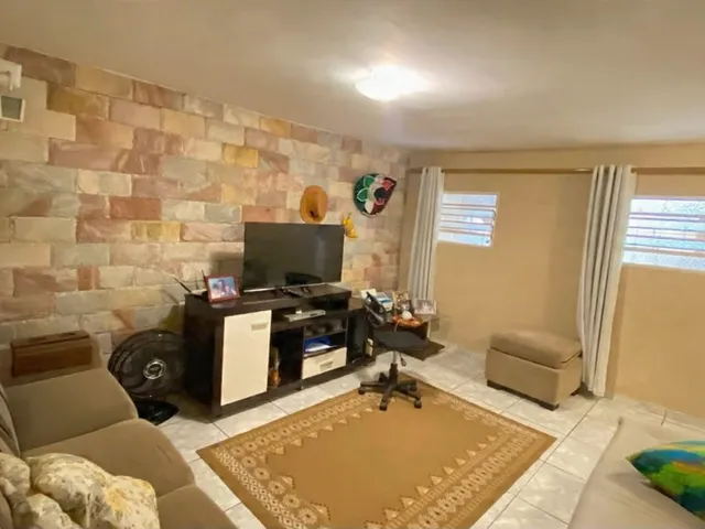 Casa 3 quartos e 2 banheiros, à venda, no bairro Jardim Alvorada em Belo Horizonte