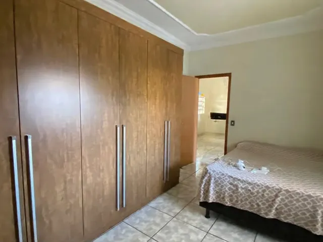Casa 3 quartos e 2 banheiros, à venda, no bairro Jardim Alvorada em Belo Horizonte