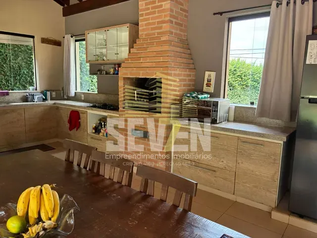 Casa com 500m² 5 quartos e 5 banheiros, à venda, no bairro Vila Aeroporto Bauru em Bauru