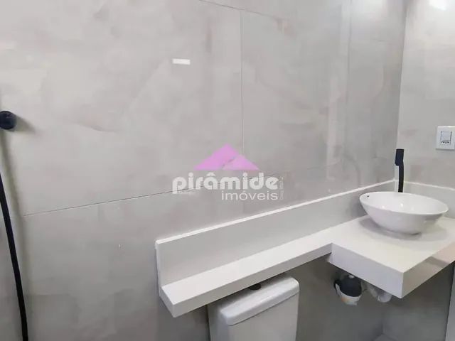 Casa com 10m² 3 quartos e 2 banheiros, à venda, no bairro Residencial Alta Vista 2 em Caçapava