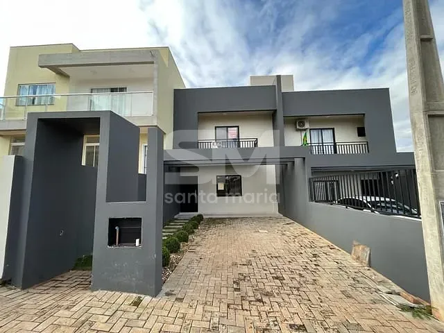 Casa com 180m² 3 quartos e 2 banheiros, à venda, no bairro Vila Real em Chapecó