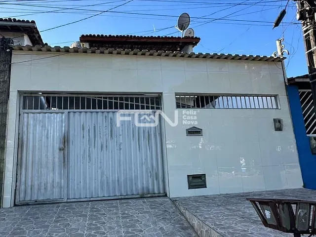 Casa 4 quartos e 2 banheiros, à venda, no bairro Gravatá em Camaçari