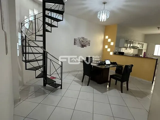 Casa 4 quartos e 2 banheiros, à venda, no bairro Gravatá em Camaçari