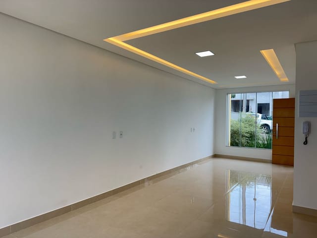 Foto do Casa - MORADA DAS FLORES AZALÉIA - R$ 739.000 - Sobrado à venda, 3 quartos (1 suíte), 127m², Jardim Ecoville I, Cambé, PR | Human Imóveis