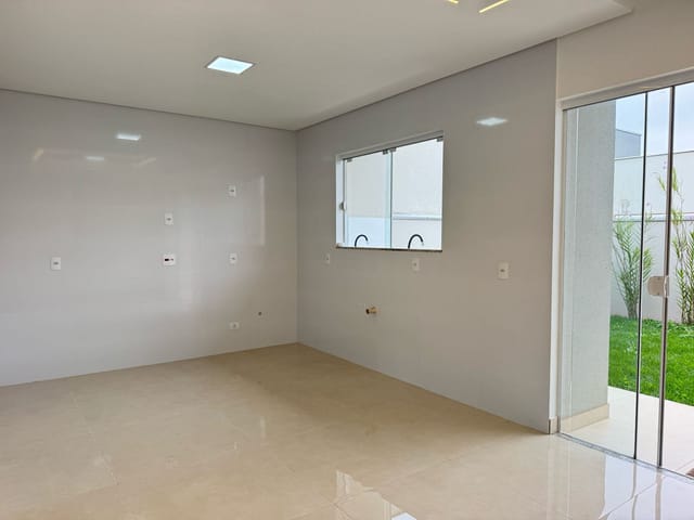 Foto do Casa - MORADA DAS FLORES AZALÉIA - R$ 739.000 - Sobrado à venda, 3 quartos (1 suíte), 127m², Jardim Ecoville I, Cambé, PR | Human Imóveis