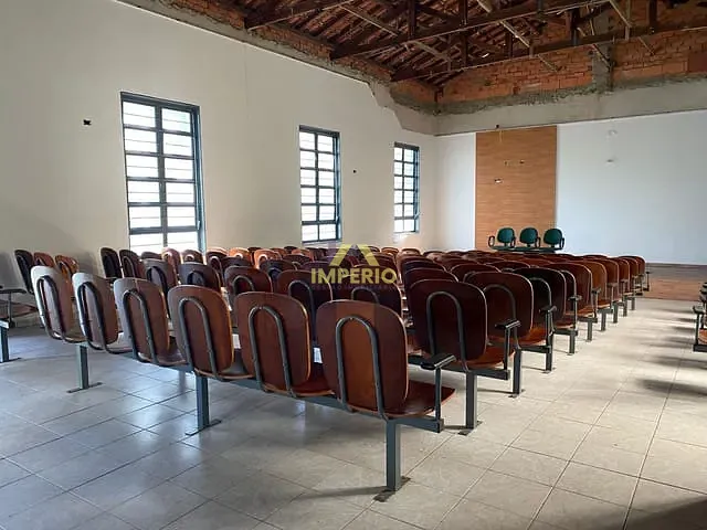 Casa com 418m², à venda, no bairro Jardim Villela em Salto