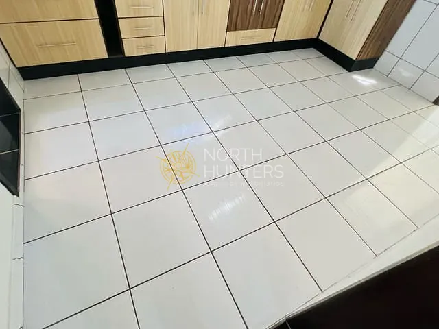 Casa com 459m² 2 quartos e 2 banheiros, à venda, no bairro Jarivatuba em Joinville