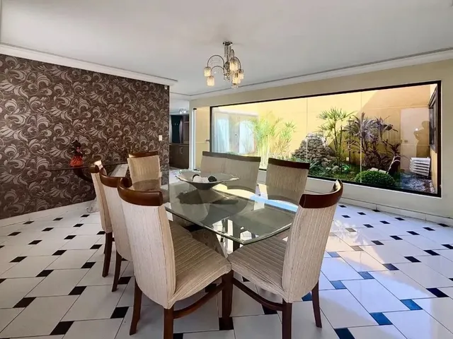 Casa com 654m² 3 quartos e 3 banheiros, à venda, no bairro Santa Felicidade em Curitiba