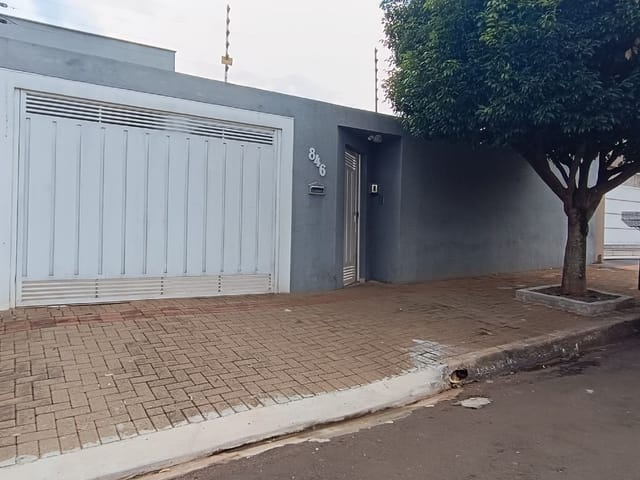Casa com 163m² 3 quartos e 2 banheiros, à venda, no bairro Jardim Taroba em Cambé