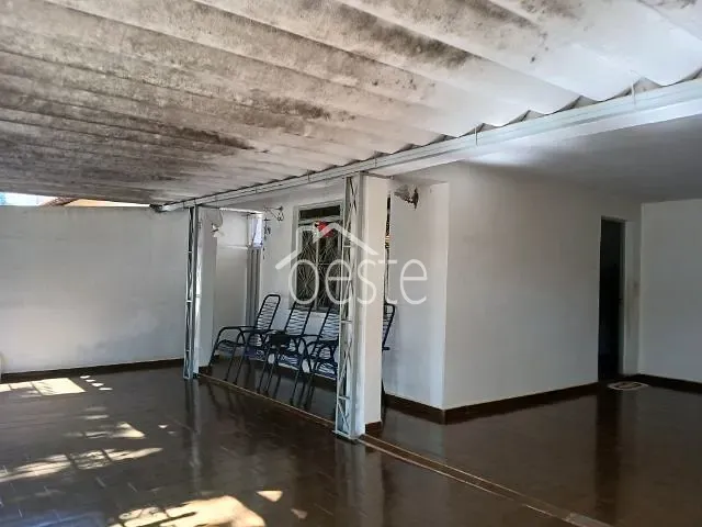 Casa com 250m² 3 quartos e 1 banheiro, à venda, no bairro Jardim Santa Rita de Cássia em Santa Bárbara D'Oeste