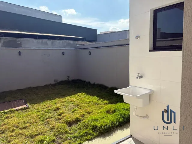 Casa 2 quartos e 2 banheiros, à venda, no bairro Varjão vale dos ipes em Pinheiral