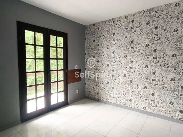 Casa 3 quartos e 3 banheiros, para alugar, no bairro Badu em Niterói