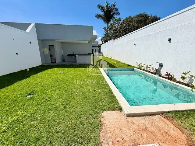 Casa com 500m² 4 quartos e 4 banheiros, à venda, no bairro Trevo em Belo Horizonte