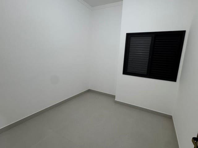 Casa com 150m² 3 quartos e 1 banheiro, à venda, no bairro Extremaville em Extrema