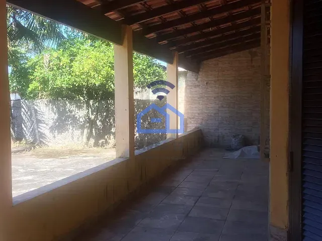 Casa com 275m² 2 quartos e 1 banheiro, à venda, no bairro Jardim das Palmeiras em Caraguatatuba