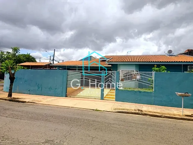 Casa com 317m² 3 quartos e 3 banheiros, à venda, no bairro Jardim Do Leste em Londrina