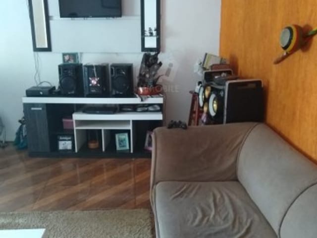 Casa com 395m², à venda, no bairro Quarteirão Brasileiro em Petrópolis